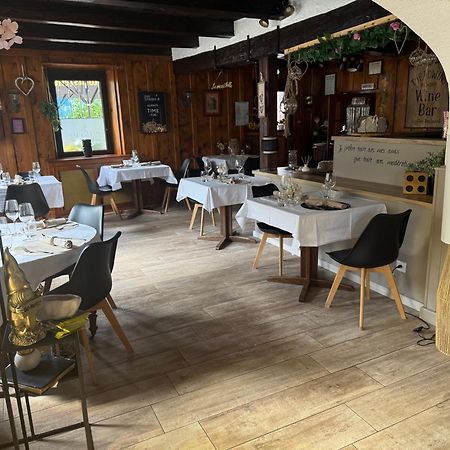 Hotel Wistub Le Passage Sainte-Marie-aux-Mines Bagian luar foto